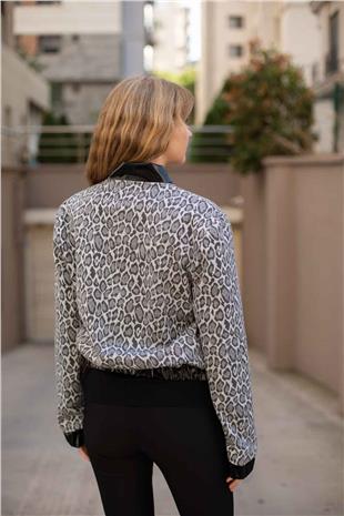 Leopar Desenli Beli Lastikli Ceket