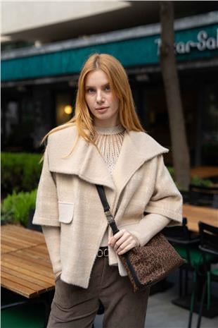 Leopar Desenli Hello Kity Anahtarlıklı El Çantası