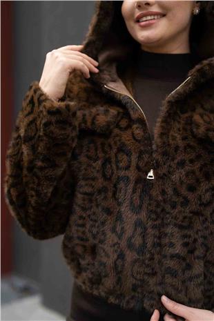 Leopar Detaylı Kürk Ceket