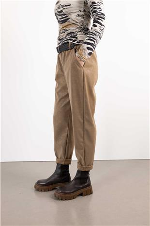 Nubuk Görünümlü Kemer Detay Pantolon