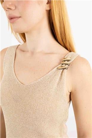 Omuz Bronş Detay Askılı Örme Bluz