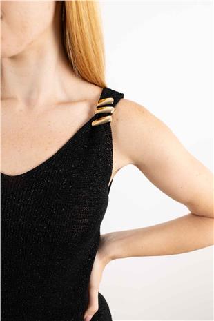 Omuz Bronş Detay Askılı Örme Bluz