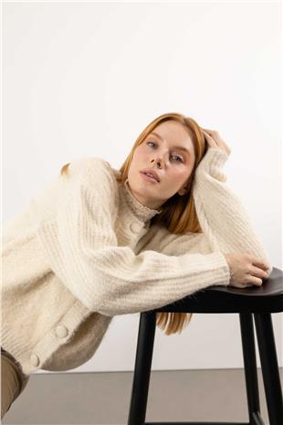 Ön Düğmeli Bisiklet Yaka Hırka