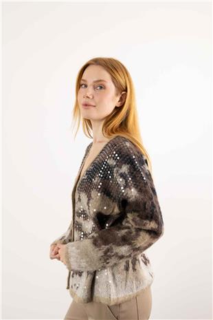 Oversize Pul Payet İşleme Detay Hırka