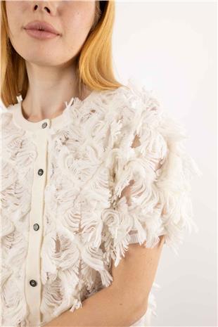 Püskül Detay Yarım Kol Hırka