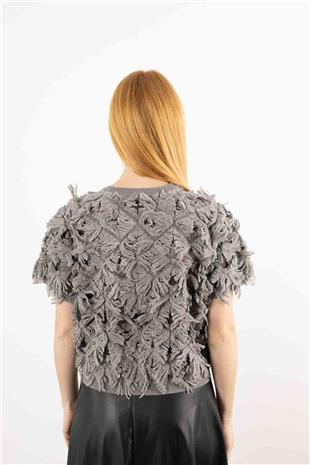 Püskül Detay Yarım Kol Hırka