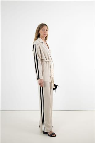 Üst Ceket Kolye Detay Takım