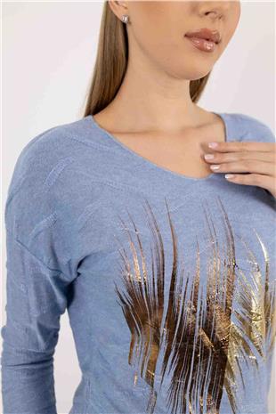 V Yaka Detay Sırt Kabartma Detaylı Baskı Desenli Kazak