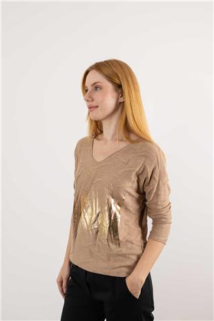 V Yaka Detay Sırt Kabartma Detaylı Baskı Desenli Kazak