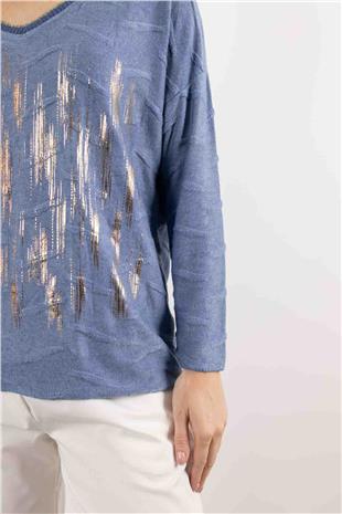 V Yaka Detaylı Uzun Kolu Kabartma Ve Desenli Kazak