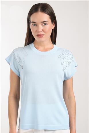 Yaka Fermuar Detay Taş Baskılı Sıfır Kollu Kadın Bluz