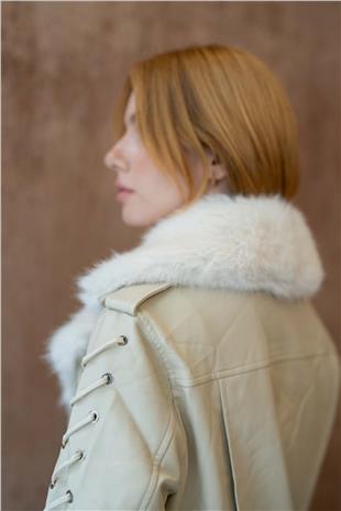 Yaka Pelüş Detaylı Deri Ceket