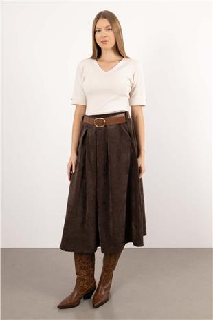 Yaka Zigzag Detaylı Kol İnci Düğmeli Triko