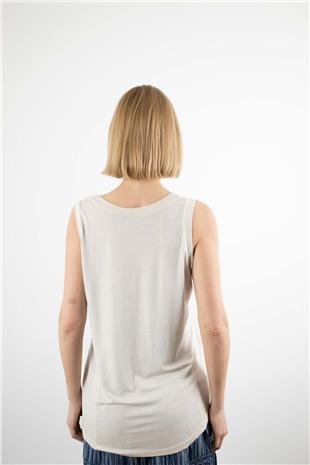 Yakası Gümüş Baskılı Atlet