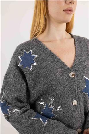 Yıldız Baskı Ve Pul Payetli Düğmeli Hırka