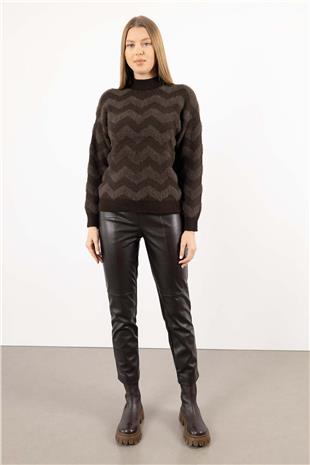 Zigzag Tüylü Kazak