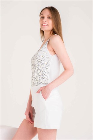 Beyaz Papatya Kabartama Detaylı V-yaka Askılı Triko Bluz