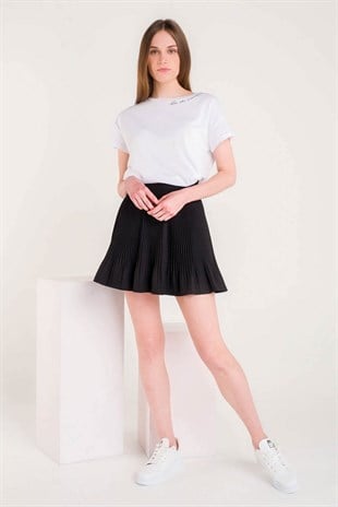 Beyaz Yakası İşleme Yazılı T-shirt