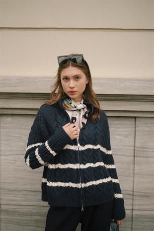 Çizgili Örgü Fermuarlı Kadın Lacivert Beyaz Kazak Hırka Triko Casual