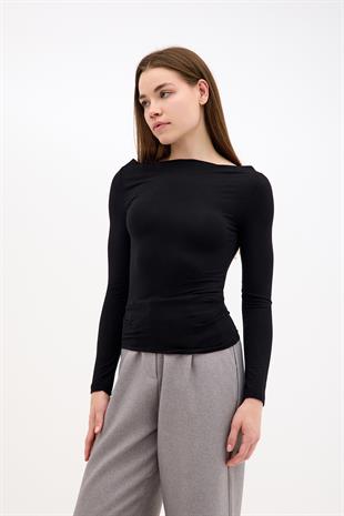 Degaje Kayık Yaka Yanı Büzgülü Pamuklu Siyah Bluz