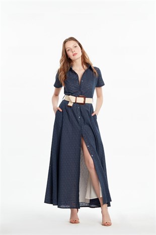 Dik yakalı astarlı uzun brode tasarım elbise lacivert ve diğer Elbise modellerimiz için online alışveriş mağazamızı ziyaret edin. 