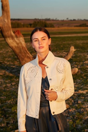 İşleme detaylı kot ceket - Ekru