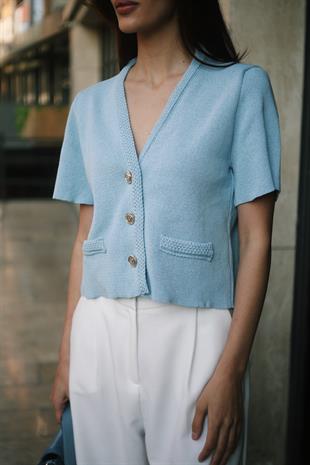 Kısa Kollu V-Yaka Gümüş Rengi Düğmeli Kadın Mavi Triko