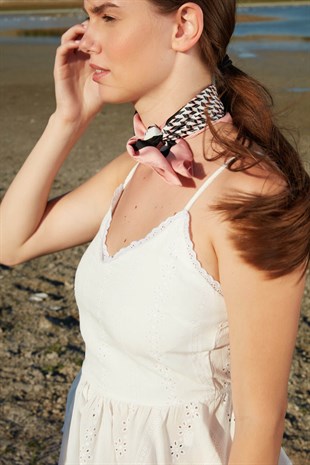 Pembe beyaz siyah desenli mini fular - (saç bandı)