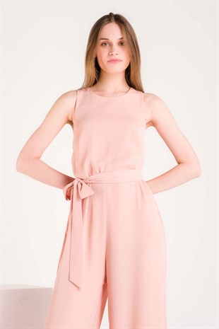 Pembe Sırtı Bağlama Detaylı Kuşaklı Tulum