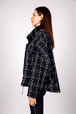 Siyah beyaz ekoseli beli büzgülü kumaş ceket mont