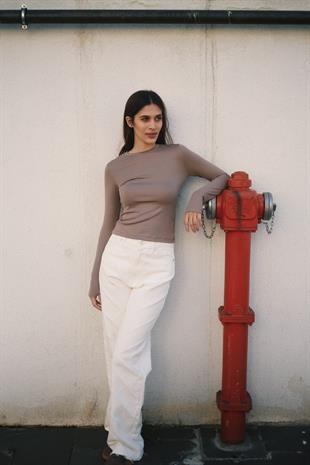 Uzun Kollu Bisiklet Yaka Modal Kumaş Soft Touch Fitted Esnek Kadın Kahverengi Vizon Bluz Body Basic