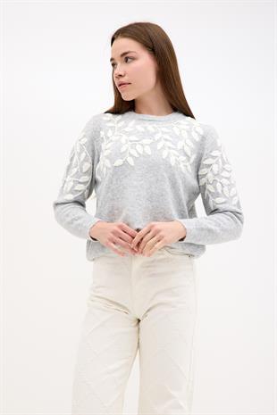 Yaprak İşleme Detaylı Bisiklet Yaka Gri Triko