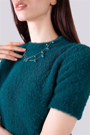 Yeşil tüylü kısa kollu kazak