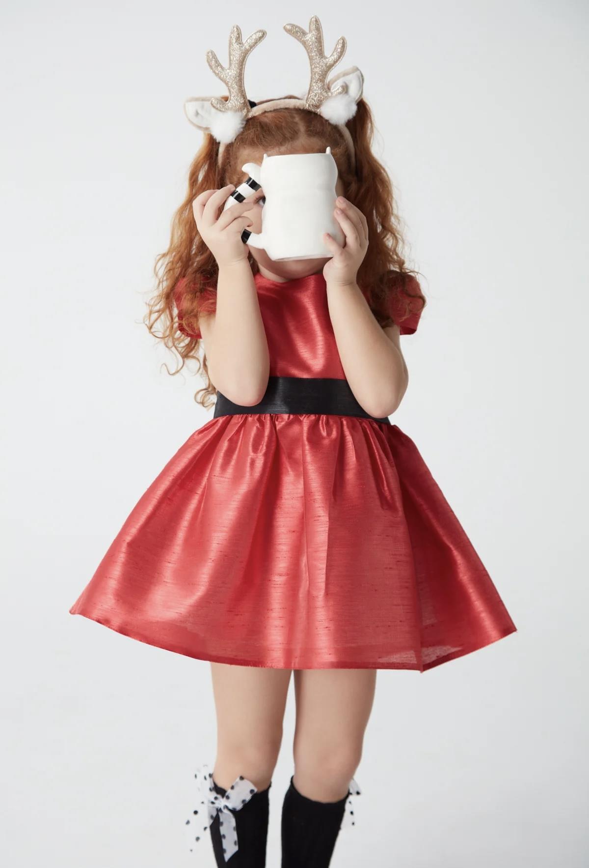 Scarlet Elegance