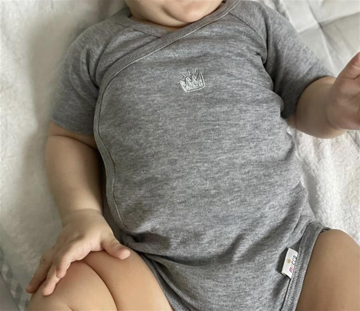 Mocco Kruvaze Çıtçıtlı Body / Gri