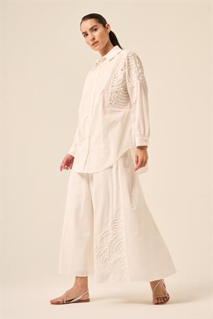 APLİKE DETAYLI PAPER TOUCH GÖMLEK