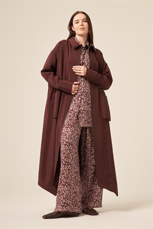 ÖNDEN FERMUARLI BELDEN BÜZGÜLÜ TORBA CEPLİ DUBAI CEKET