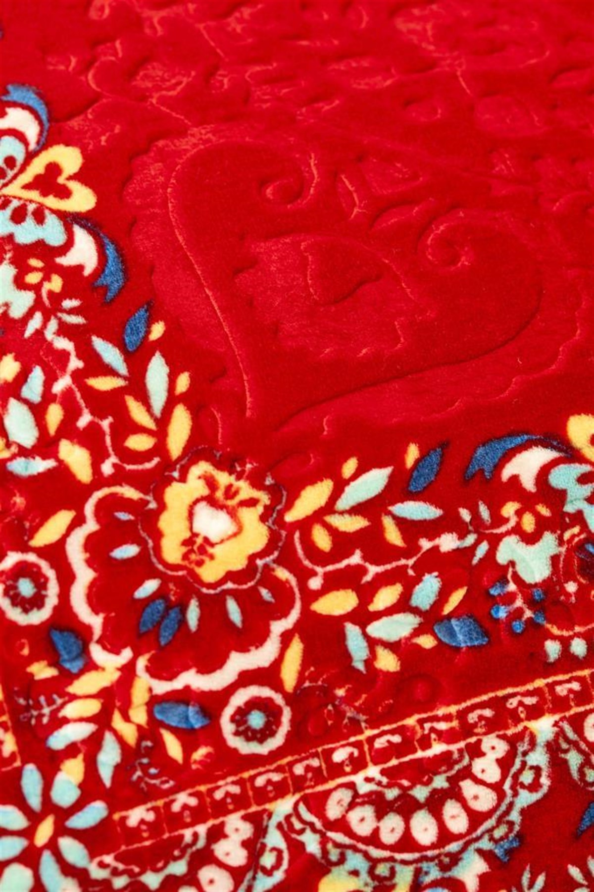 Karaca Home Mihver Kırmızı Çift Kişilik Pano Embosy Battaniye