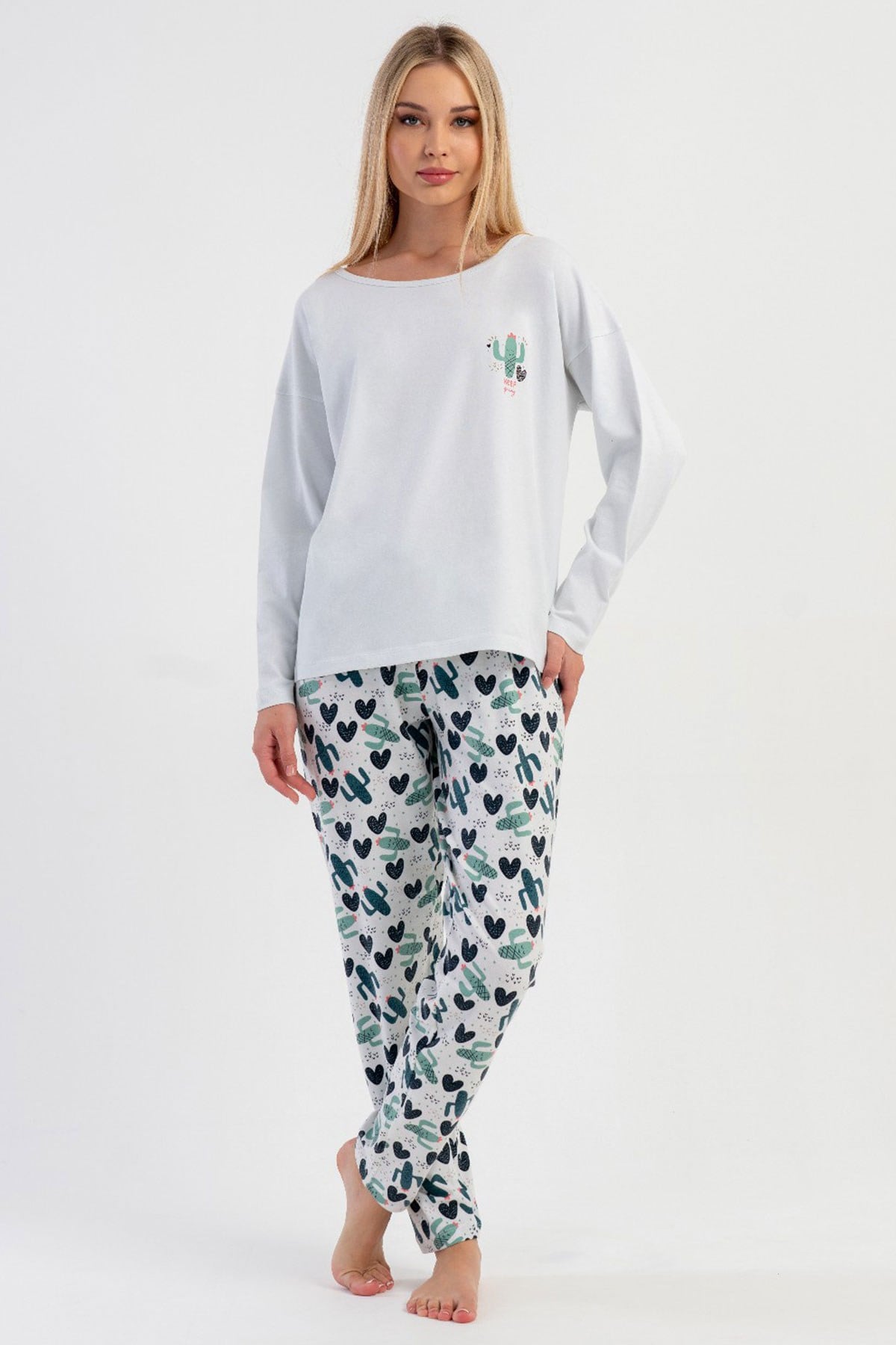 Vienetta 5033653846 Kadın Uzun Kollu Pijama Takımı