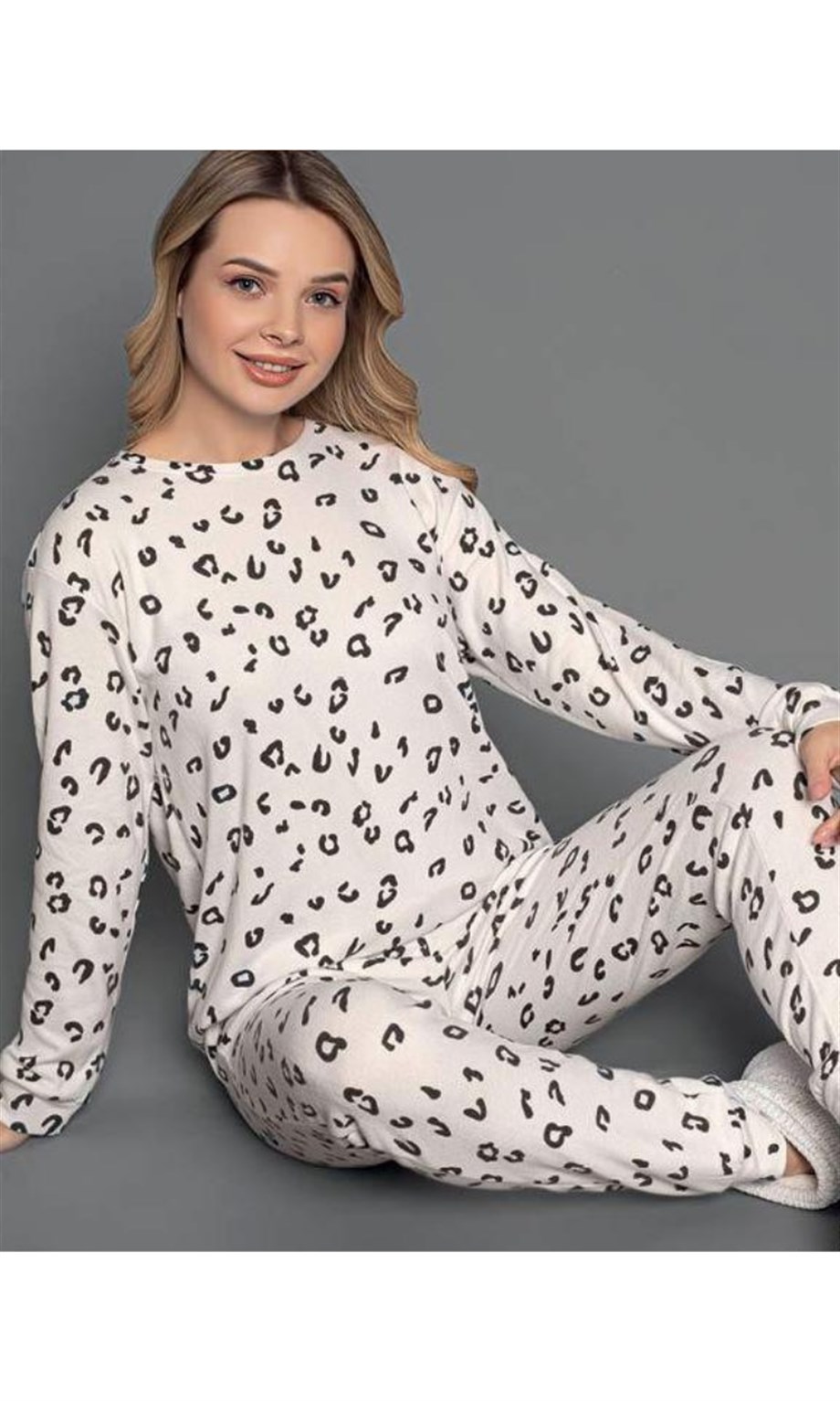 Guava Kadın Ekru Termal Uzun Kollu Pijama Takımı