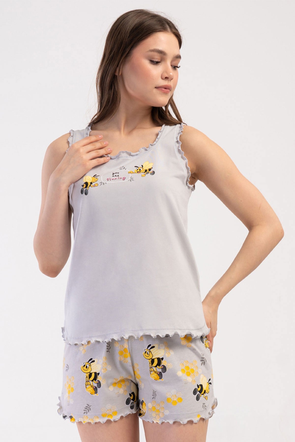 Vienetta 4082928401 Kadın Kalın Askılı Şortlu Pijama Takımı