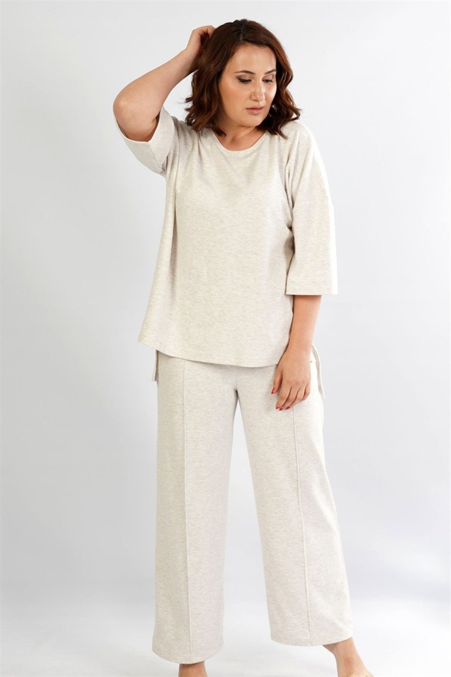Vienetta Kadın Bej Uzun Kollu Büyük Beden Pijama Takımı 1041210160
