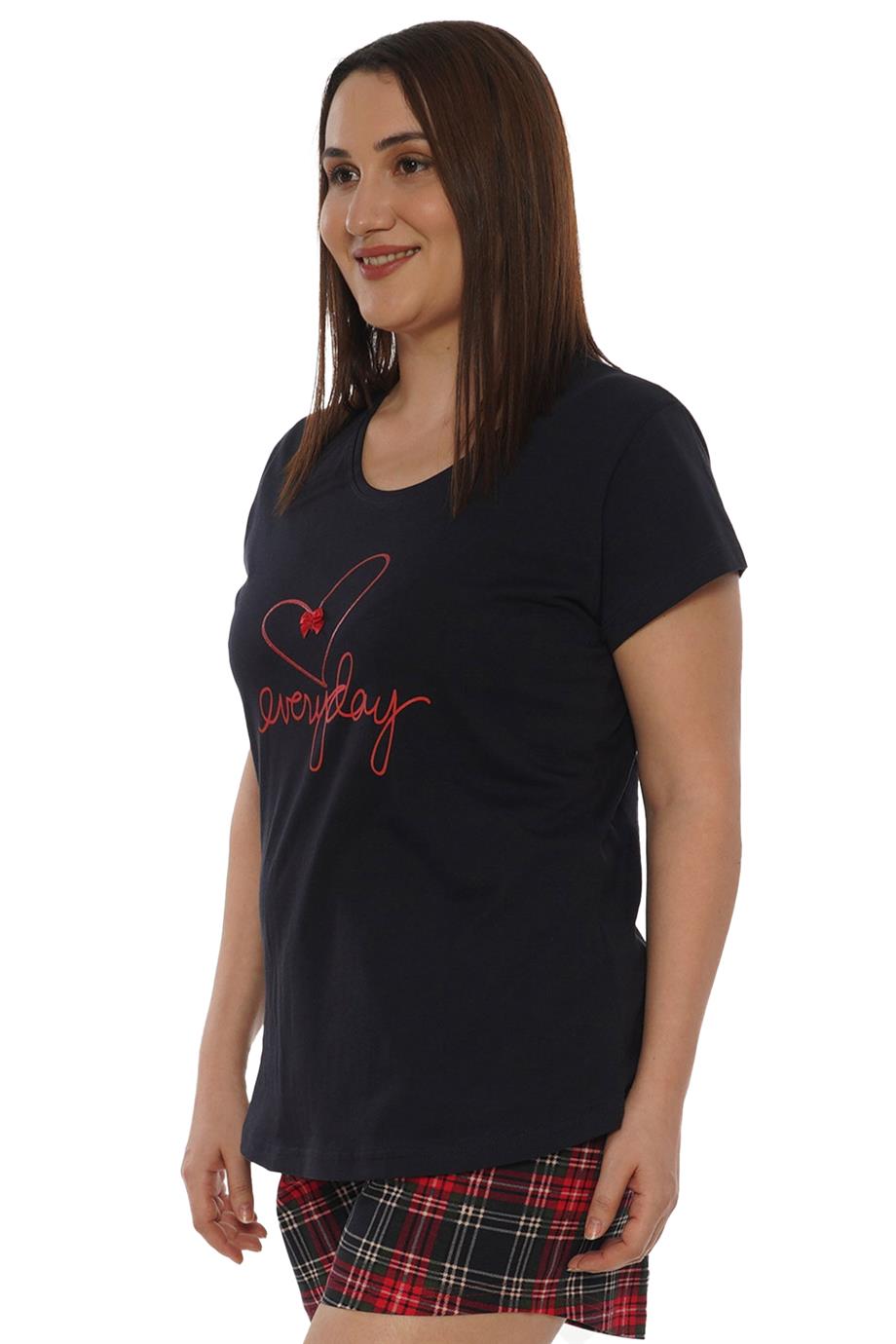 Vienetta Kadın Kısa Kollu Şortlu Battal Pijama Takımı