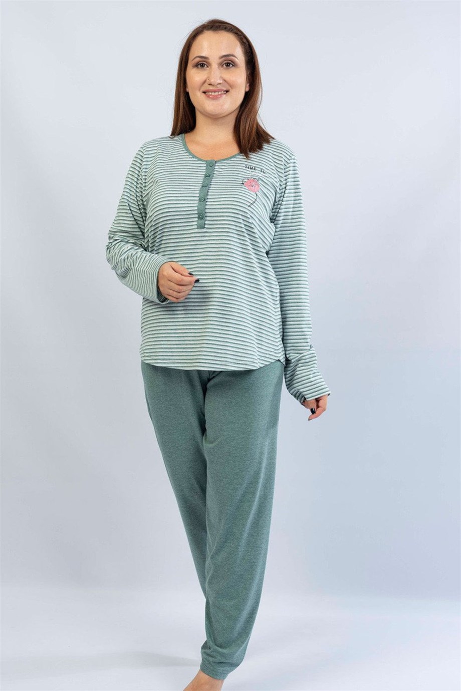 Vienetta Kadın Su Yeşili Büyük Beden Uzun Kol Pijama Takım 1061780000