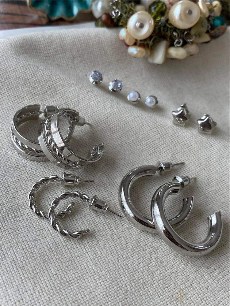 12'li Silver Yıldız Konsept Küpe Seti