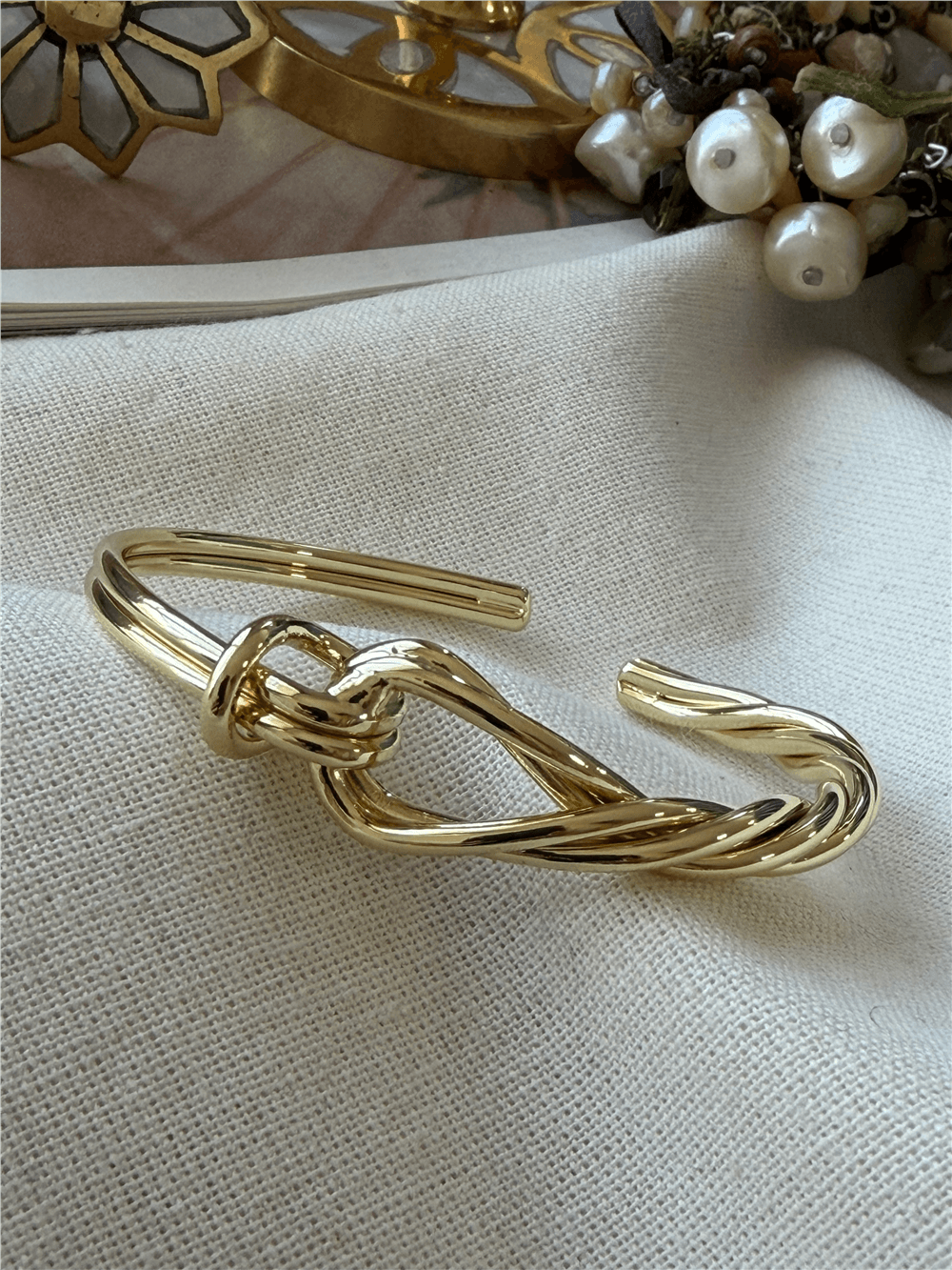 14K Burgu Düğüm Model Açık Kelepçe