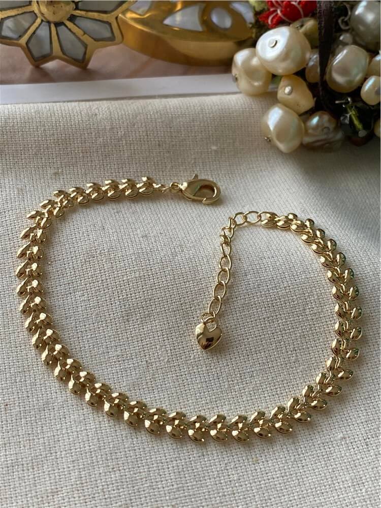 14K Çelenk Model Bileklik