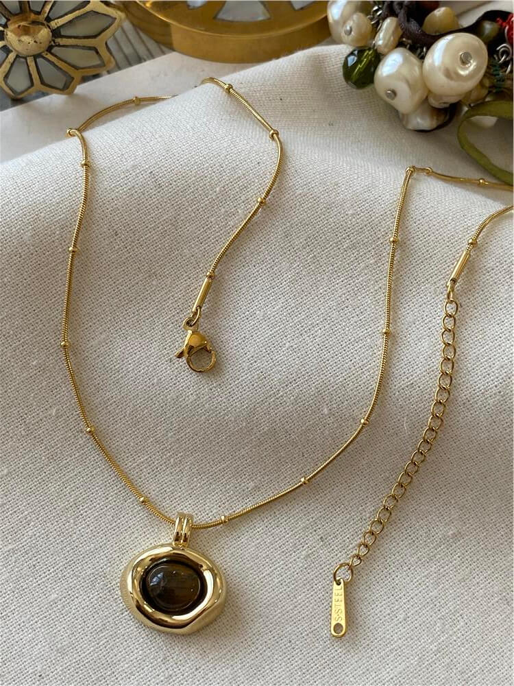 14K Mini Dorikalı Kahverengi Taşlı Kolye