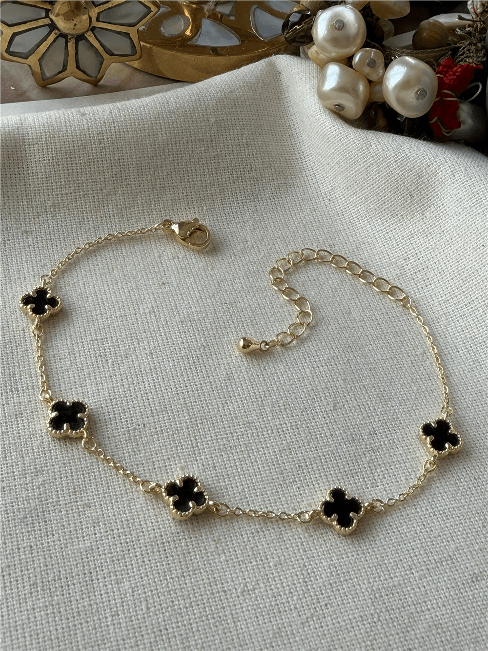 14K Mini Siyah Cleef Bileklik