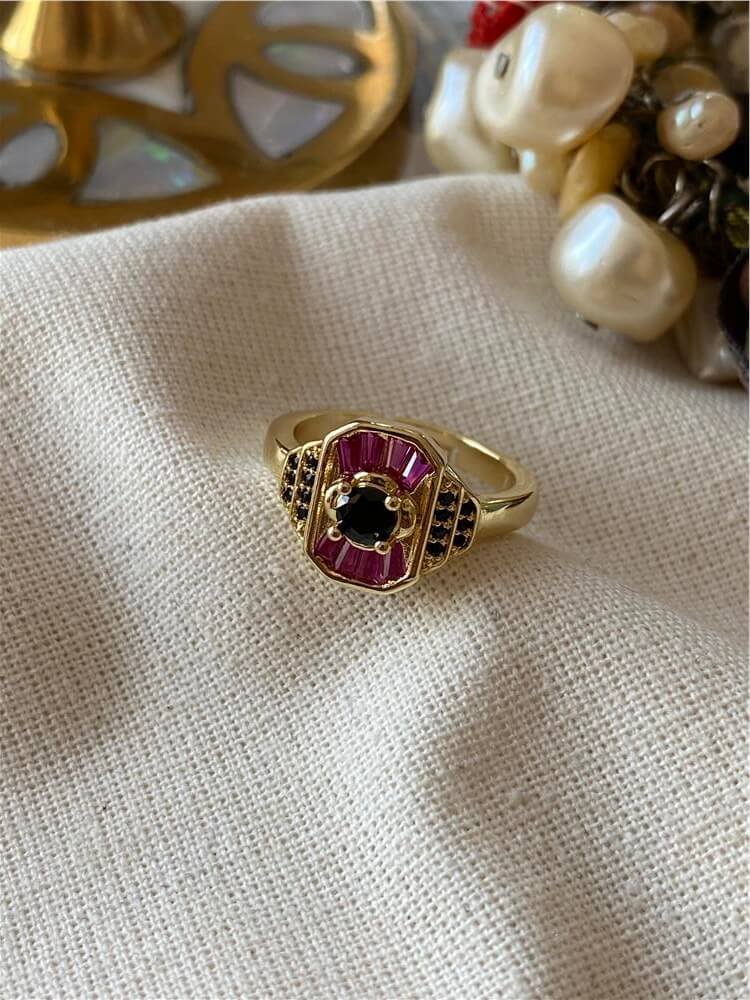 14K Pembe Taşlı Dikdörtgen Model Serçe Parmak Yüzüğü